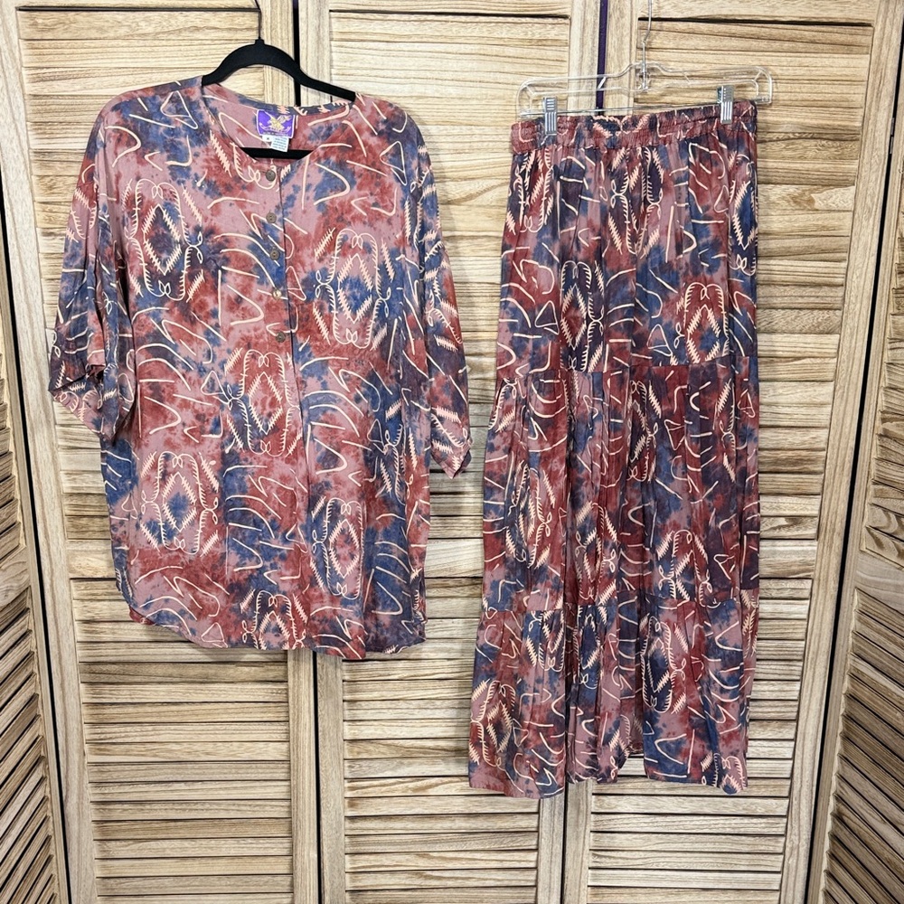 Victory 2-Piece Button Down Top and Skirt Set Outfit Blue Purple Cream Size M